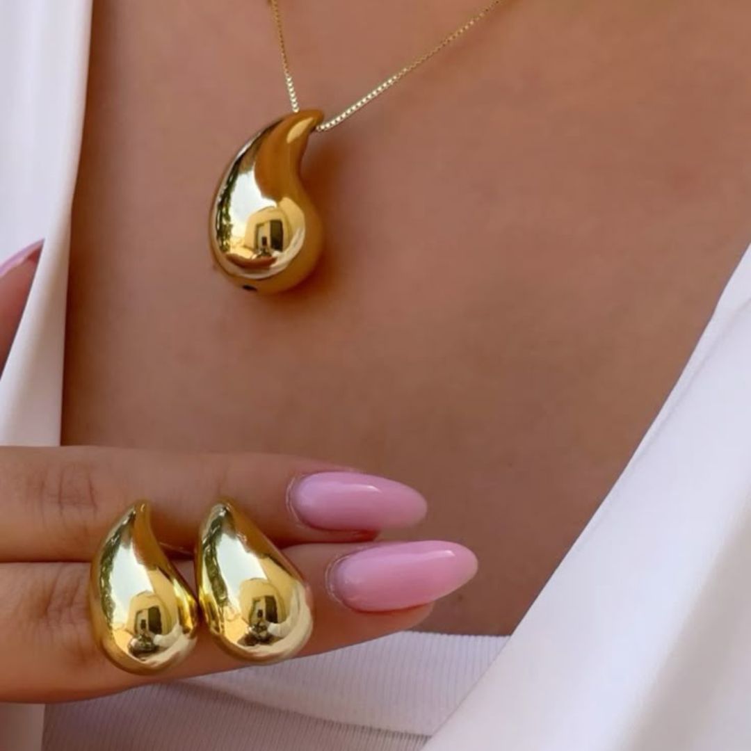 Crystal Teardrop Earrings With Matching Pendant